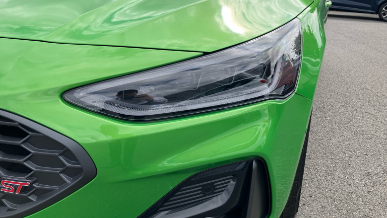 Ford Focus ST 2.3 EcoBoost ST 5dr Auto Petrol Estate